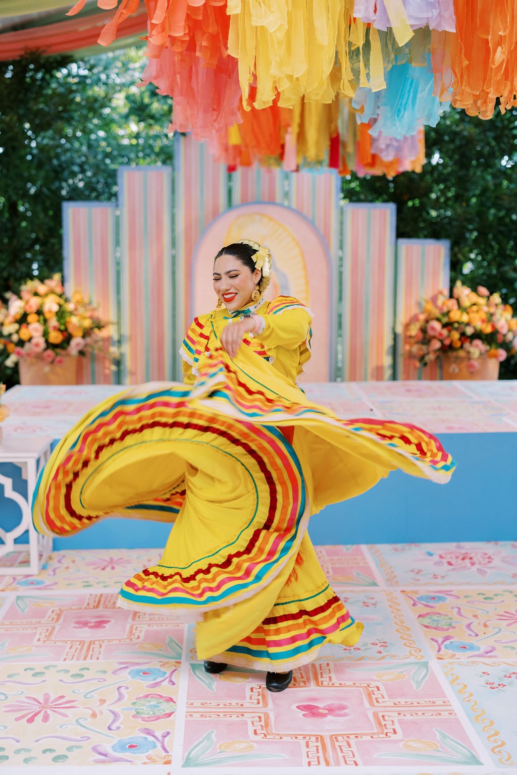 Cinco de Mayo Over a Pool