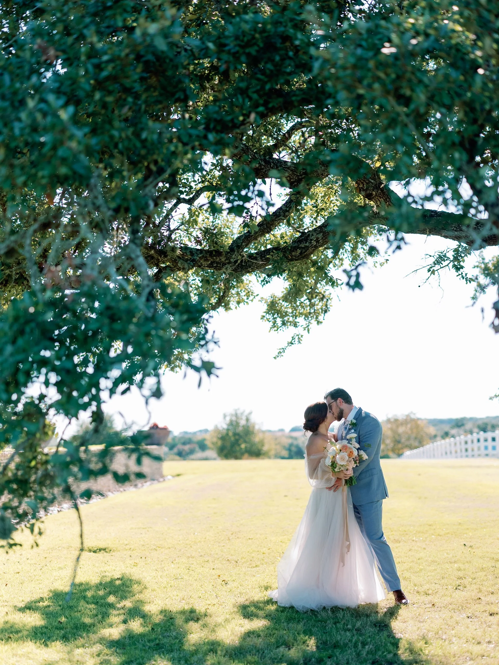 Ivy and Cameron Wedding Day Previews-37.jpg