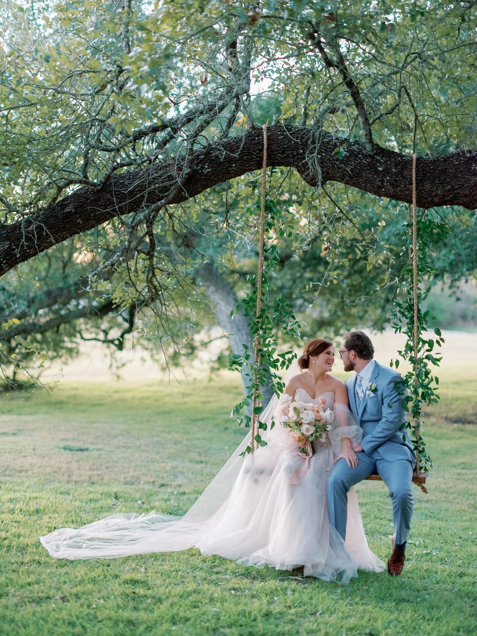 Ivy and Cameron Wedding Day Previews-93.jpg