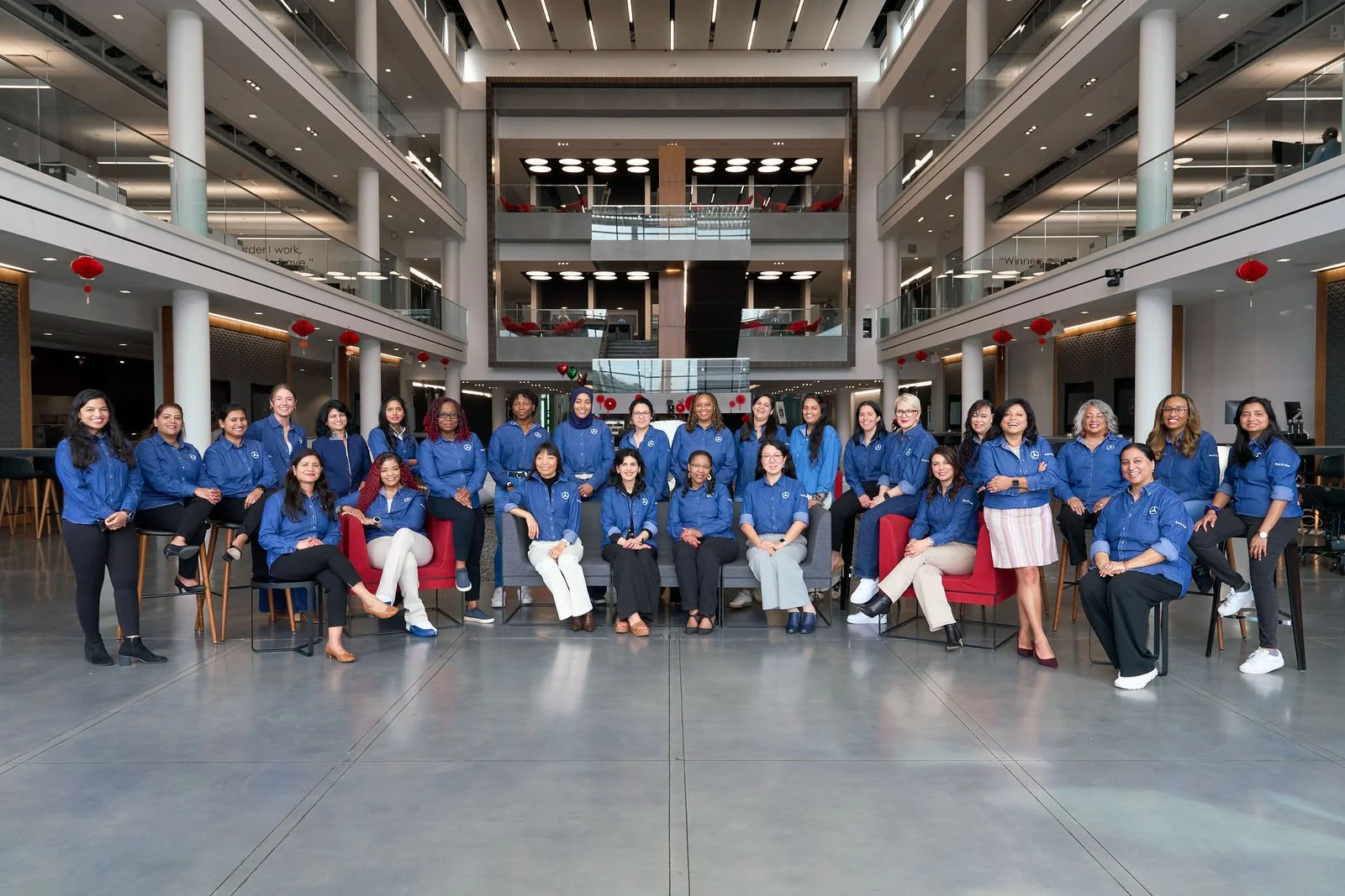Mercedes Benz Womens Group photo photography atlanta.jpg