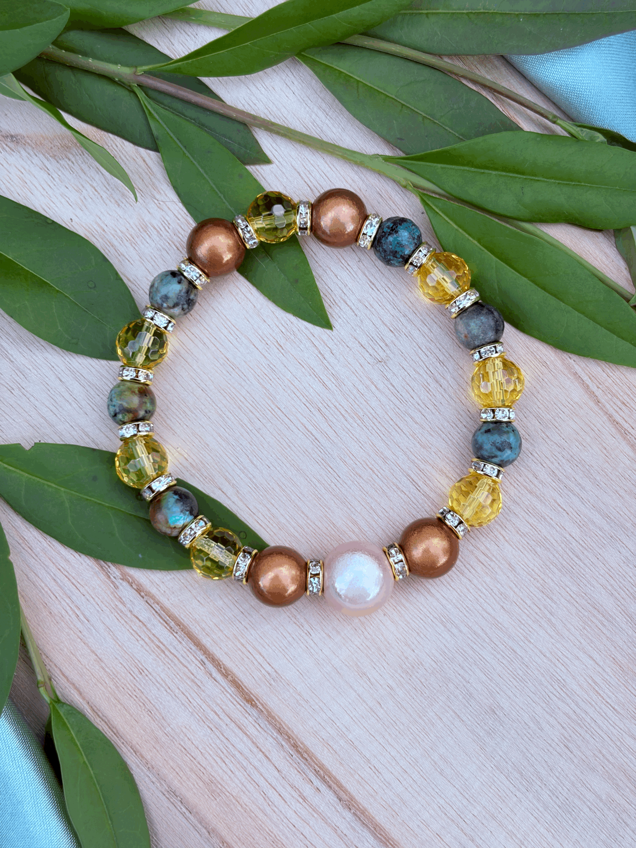 AUREVA Magic Pearls Armband in Champagner und Braun mit Citrin und Afrikanischem Türkis