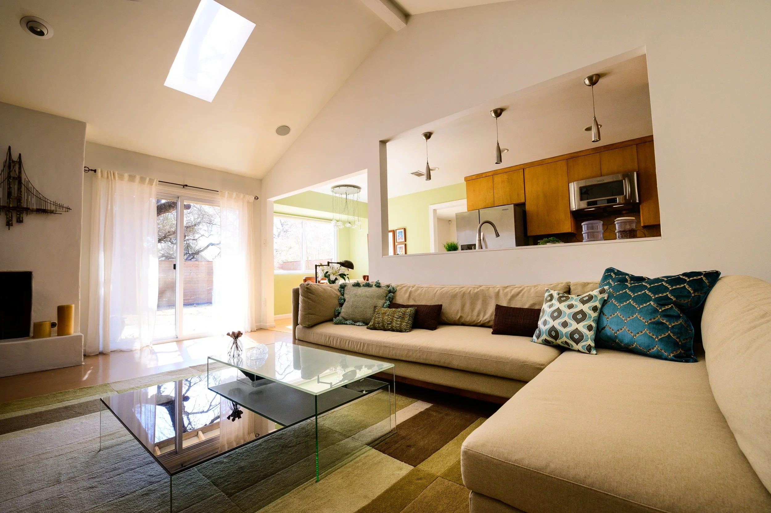 Balcones Woods - Living Skylight.jpg