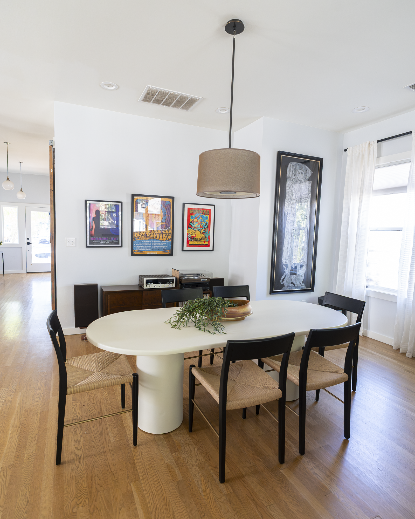 Crestview Residence - Dining 2.png