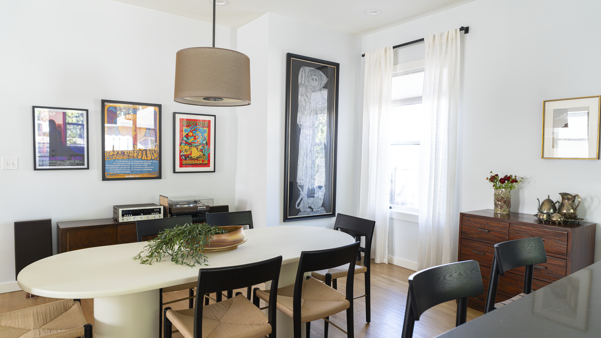 Crestview Residence - Dining 1.png