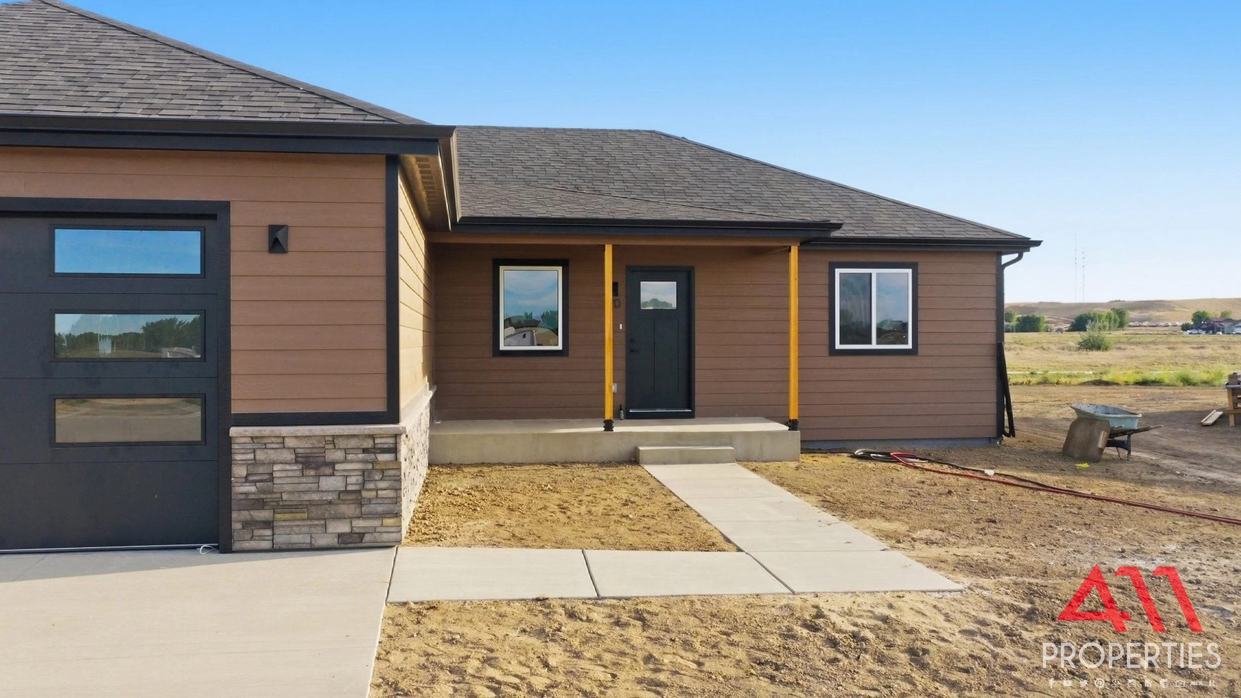 New Construction Home for Sale in Gillette WY: 170 Royal Cir in Tenth Hole Estates