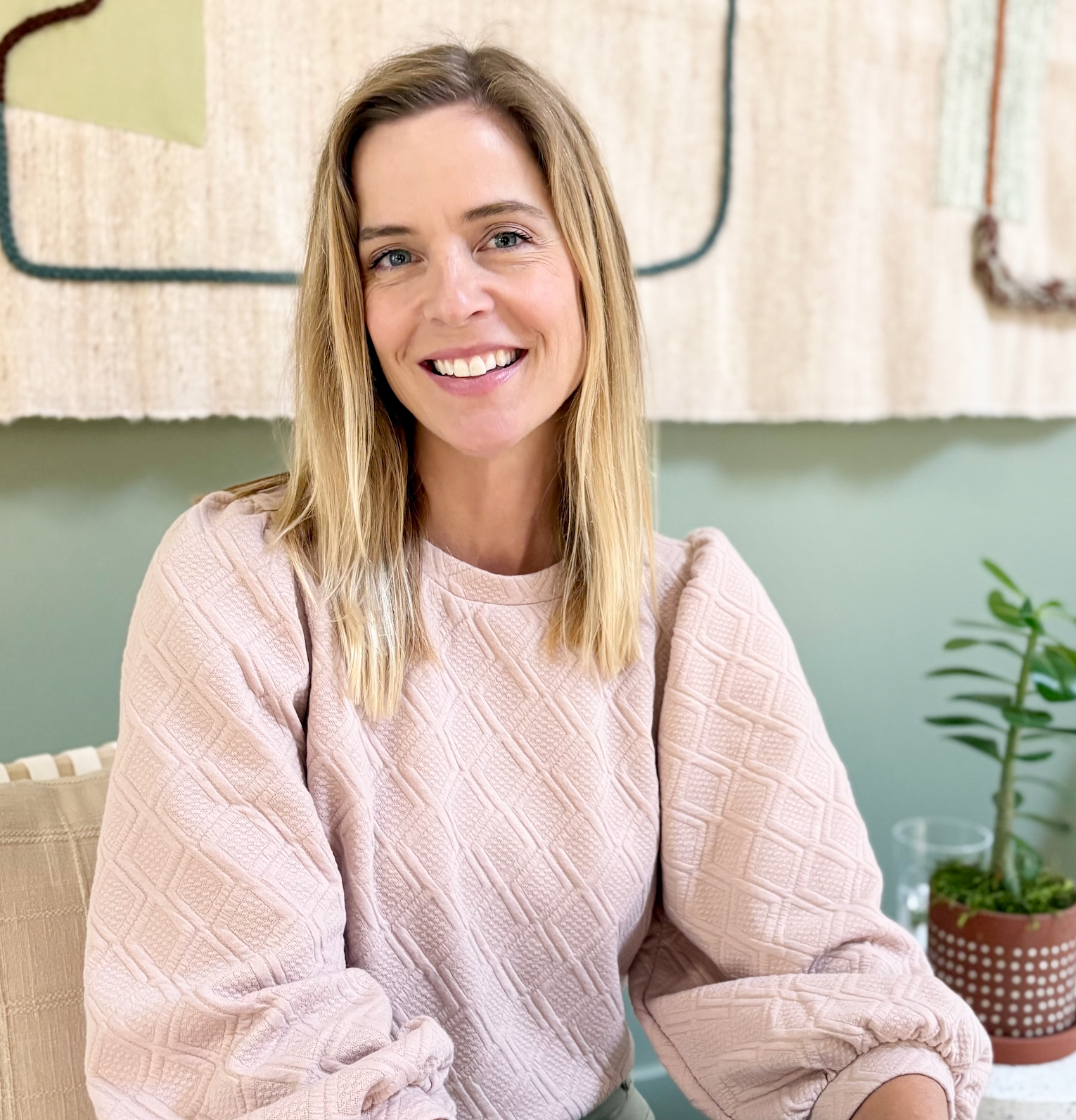 The Nurtured Mom with Dawn Mitschele, FDN-P  | Perimenopause Support & Wellness