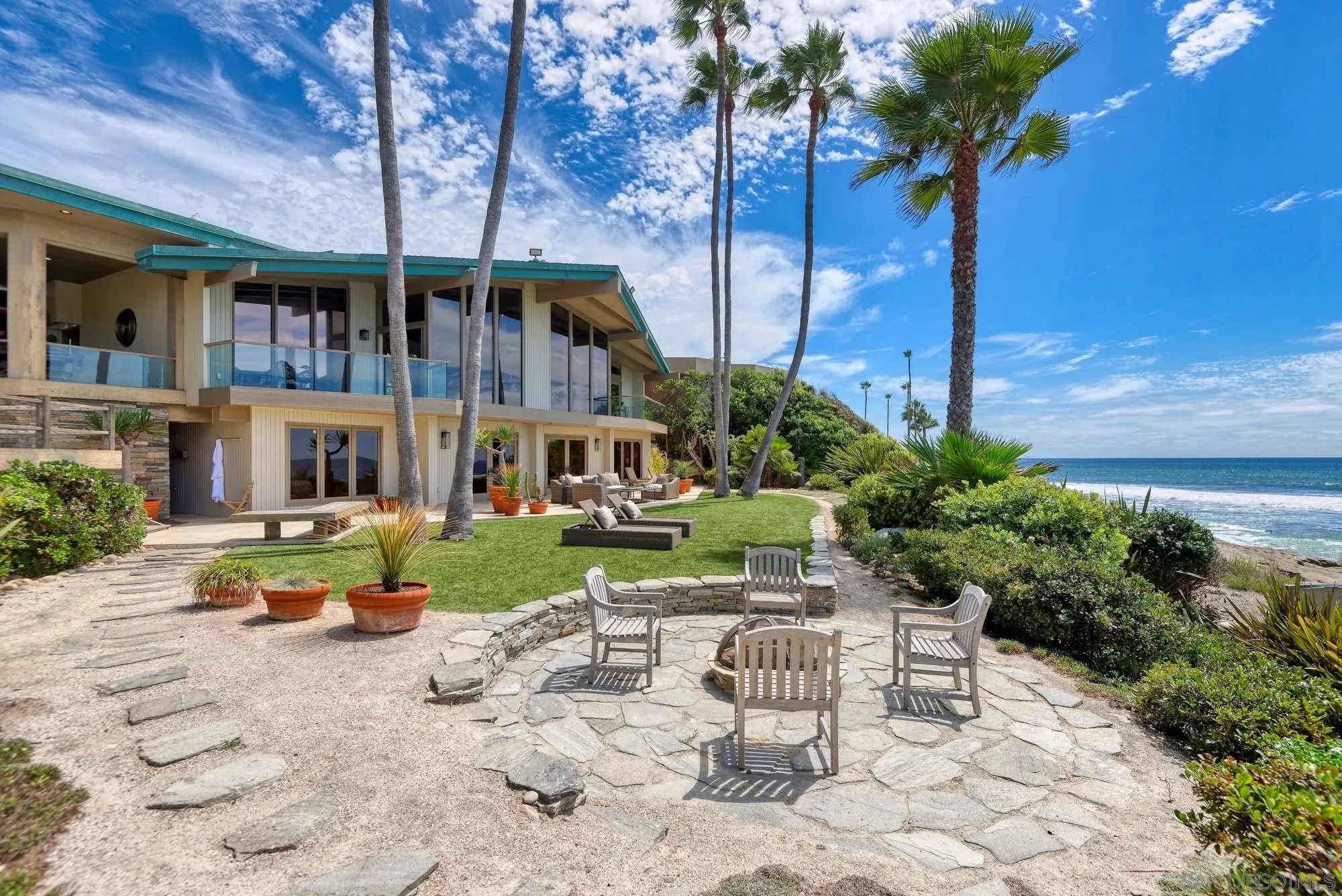7136 Vista Del Mar | $21.5M