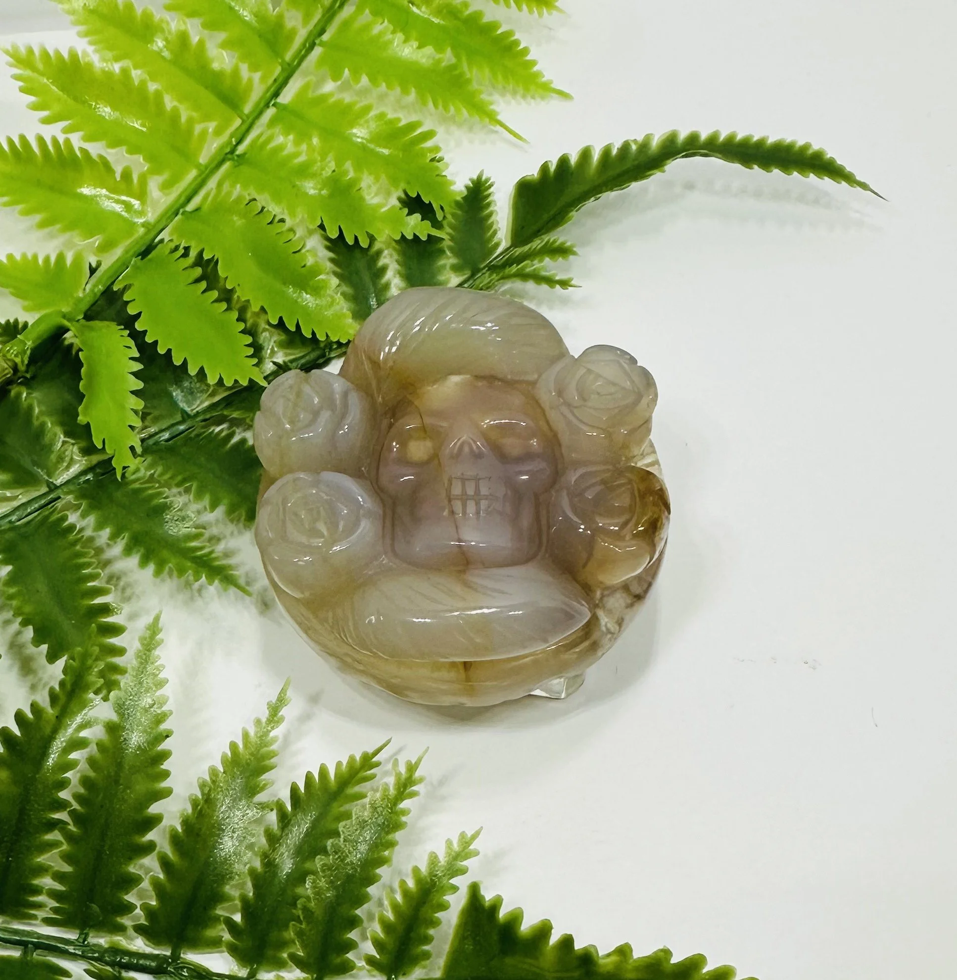 Flower Agate Skull Palm Stone