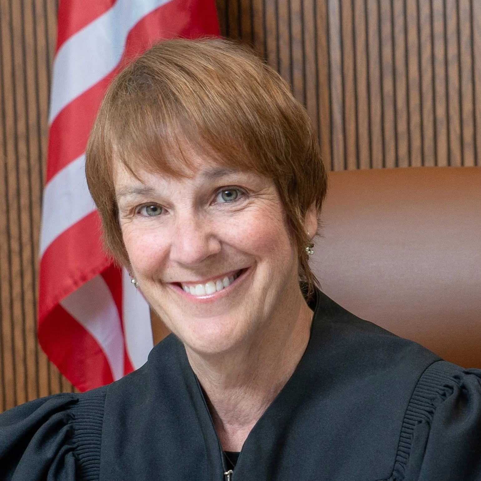 Former Court of Appeals Judge Lisa Neubauer Endorses Ben Glicksman for Circuit Court