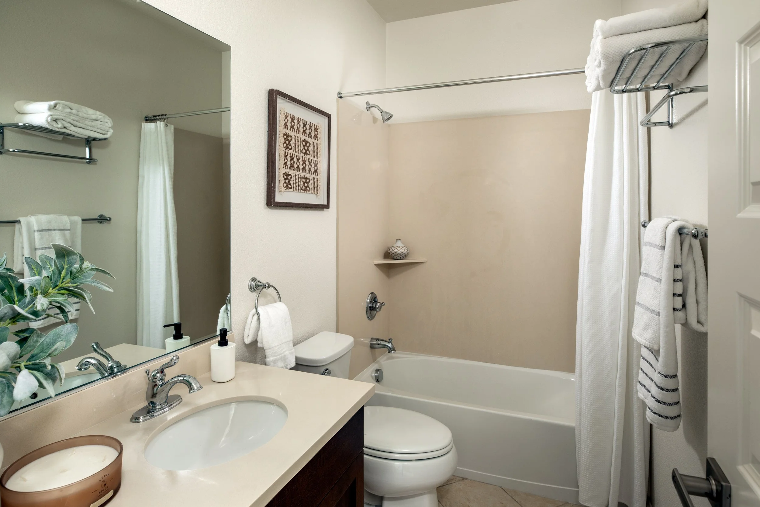 14-Minaret_Matt_Anello-0404-MLS.jpg
