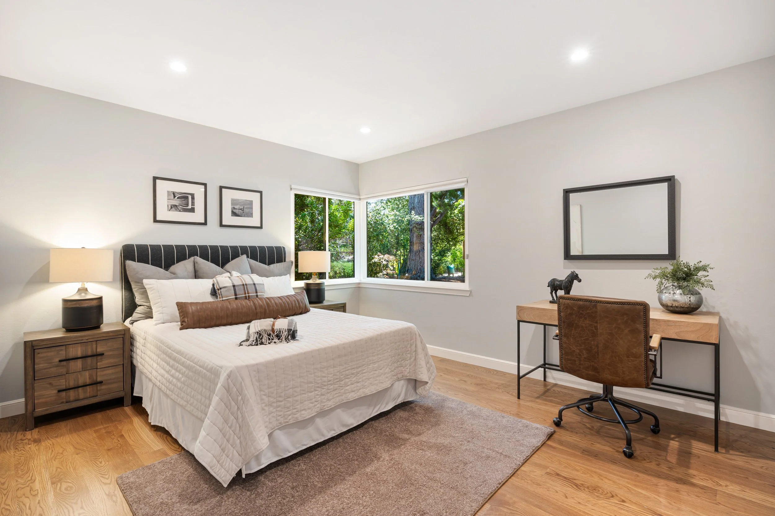 22-Crescent_Matt_Anello-23-MLS.jpg