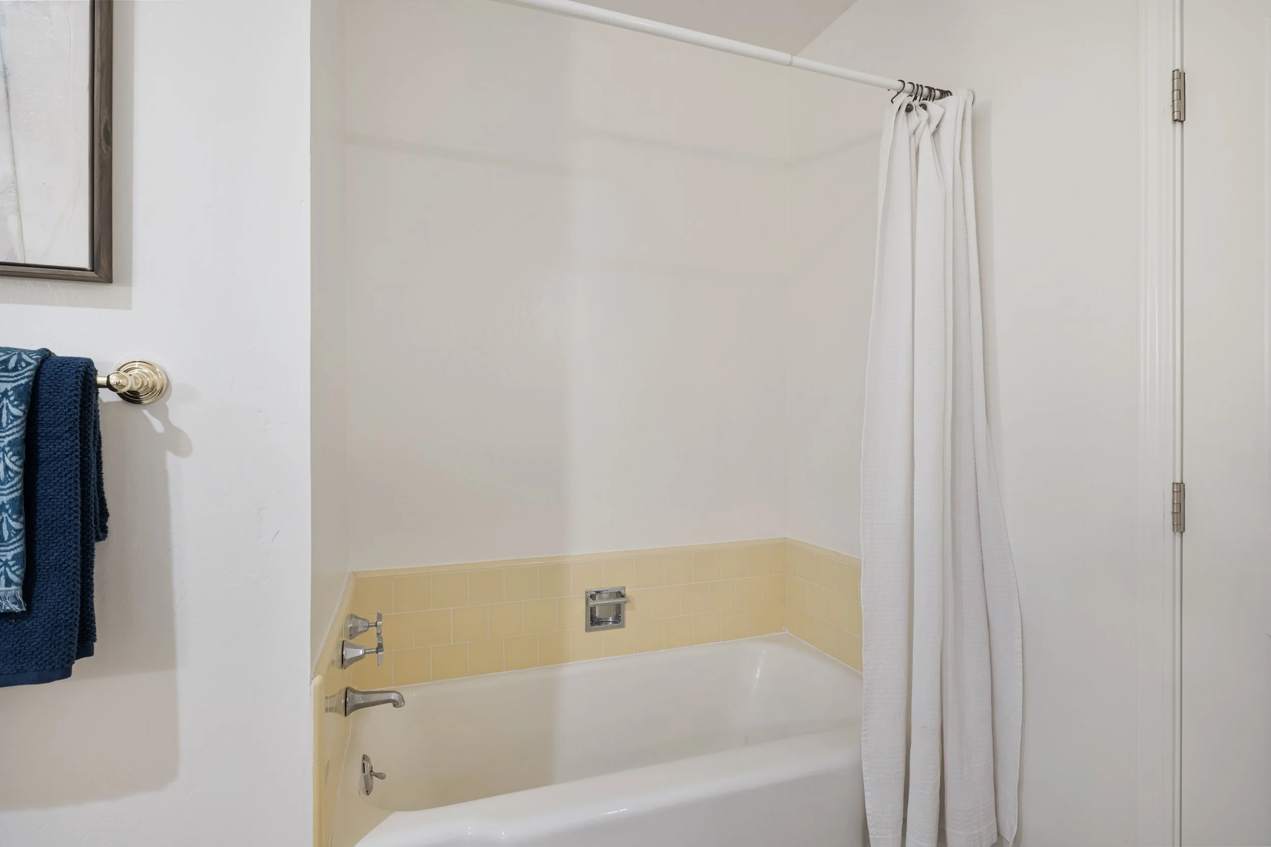 21-Crescent_Matt_Anello-20-MLS.jpg
