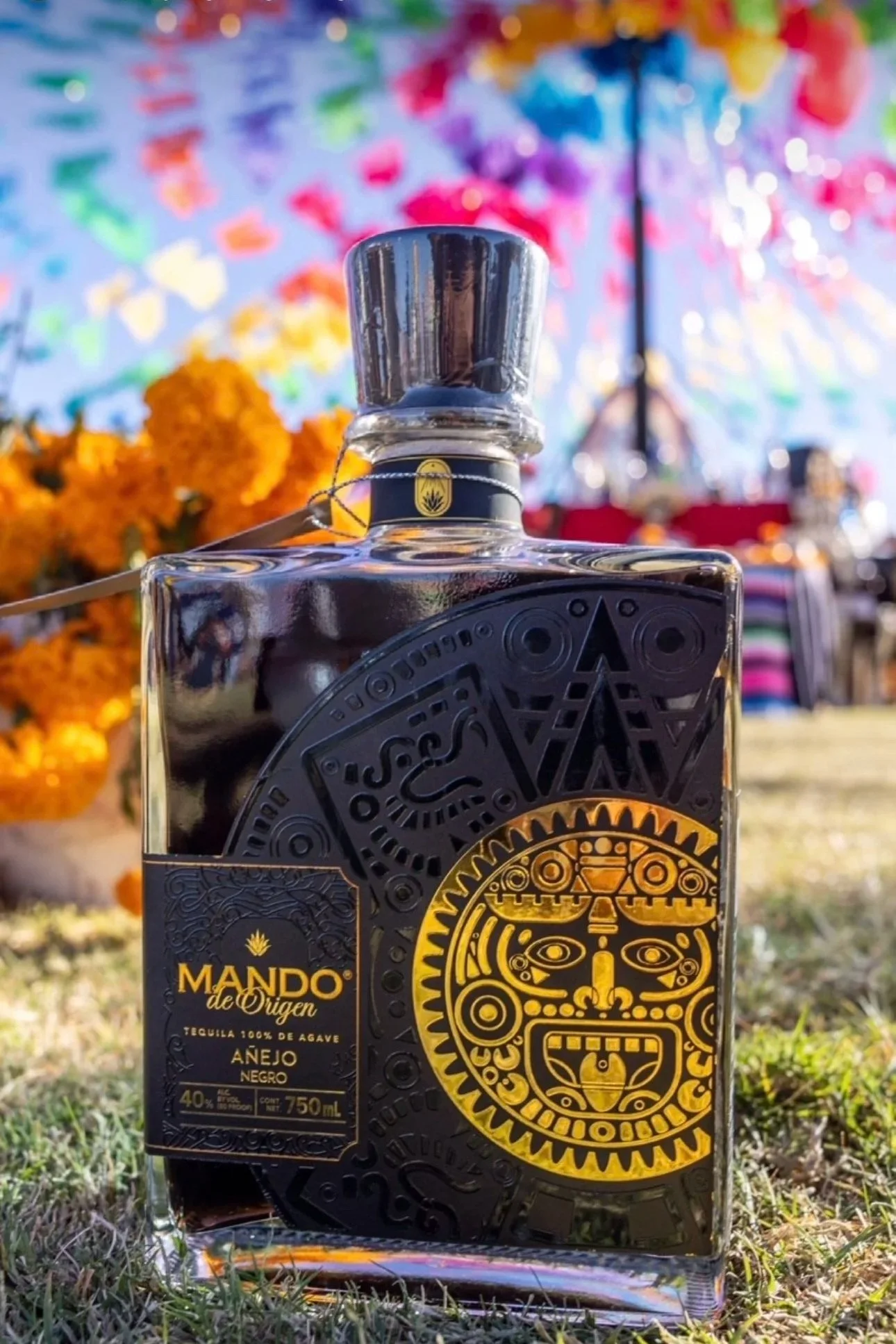 Mando Tequila Añejo Negro 750mL