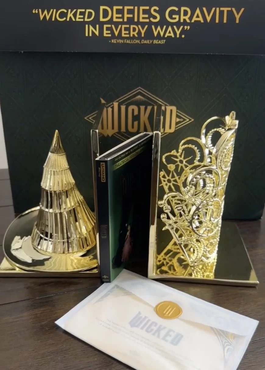 wicked-09.jpg
