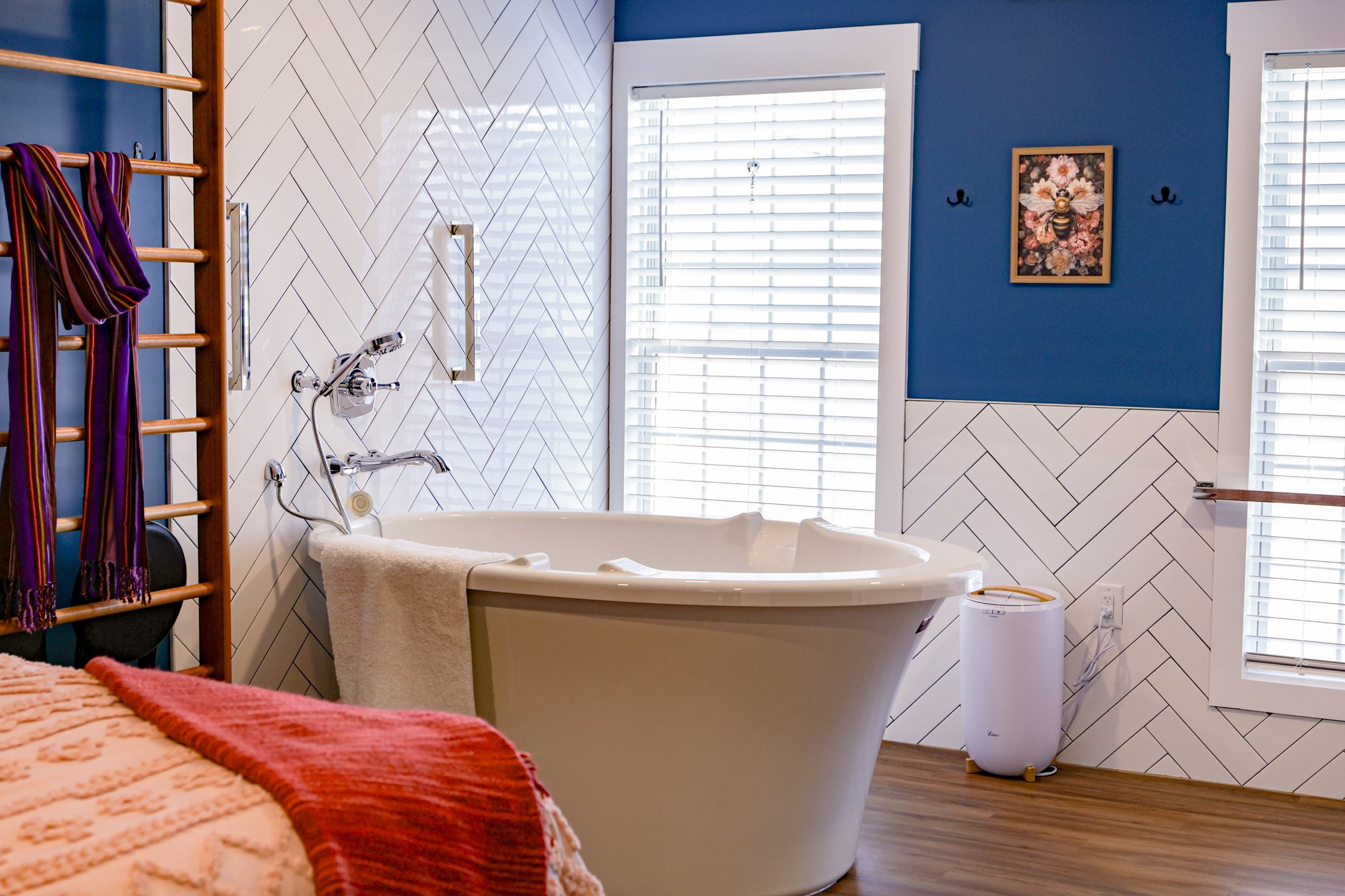 clarksville midwifery birth suite with birth tub focus