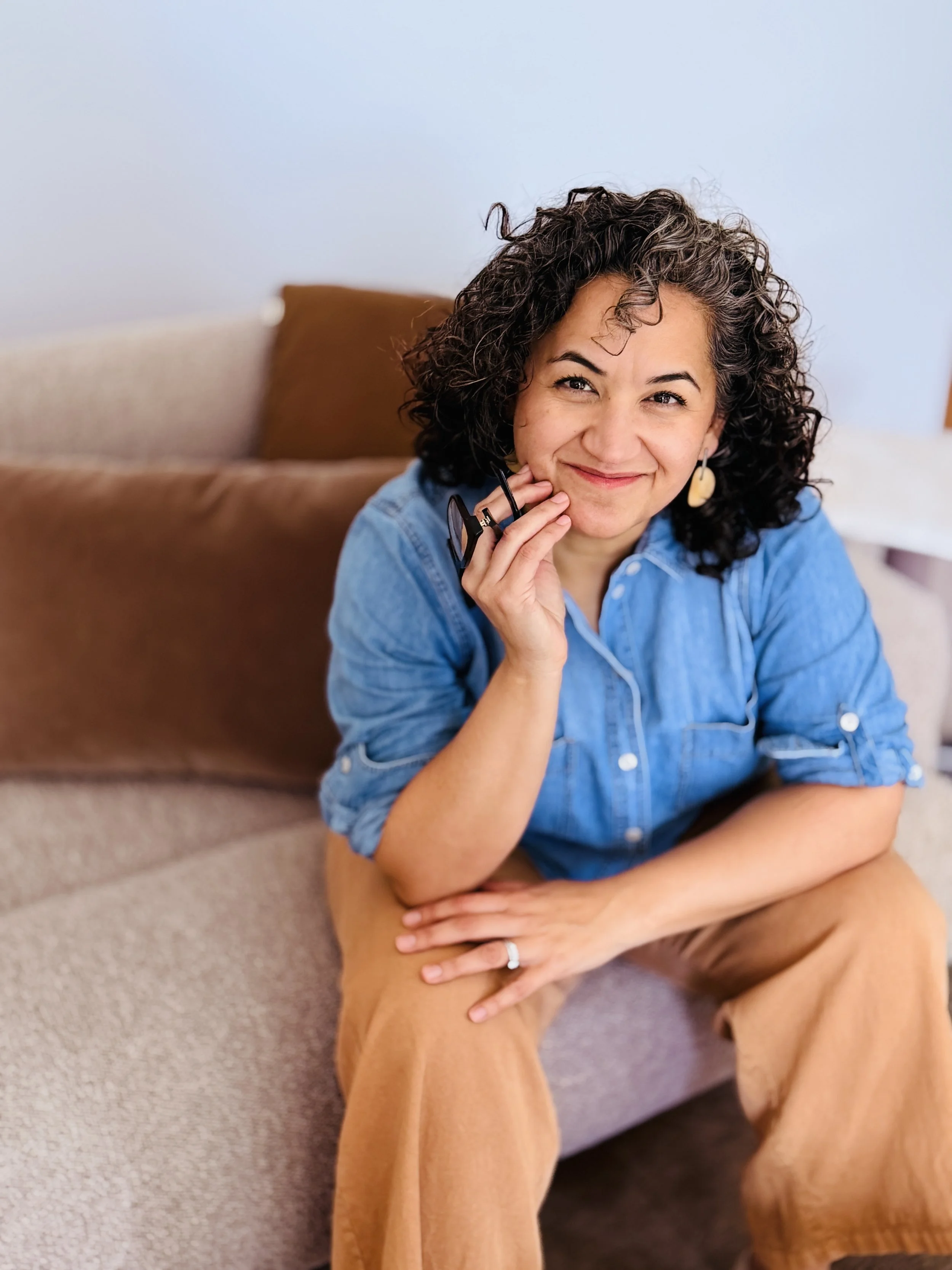 Sanaz Bassiri Women's health psychologist, female psychologist, executive coaching, inner west, Balmain, Drummoyne, post natal psychologist, perimenopause specialists, burnout therapist, adult ADHD assessment Sydney, EMDR therapy, technology anxiety