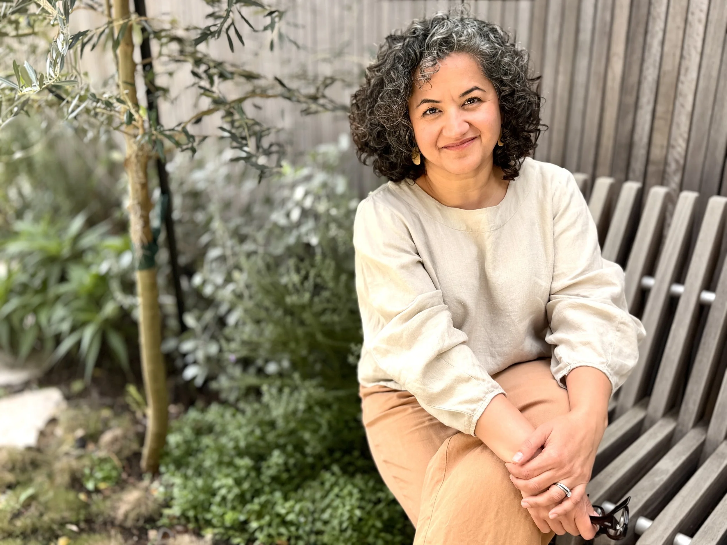 Sanaz Bassiri Women's health psychologist, female psychologist, executive coaching, inner west, Balmain, Drummoyne, post natal psychologist, perimenopause specialists, burnout therapist, adult ADHD assessment Sydney, EMDR therapy, technology anxiety