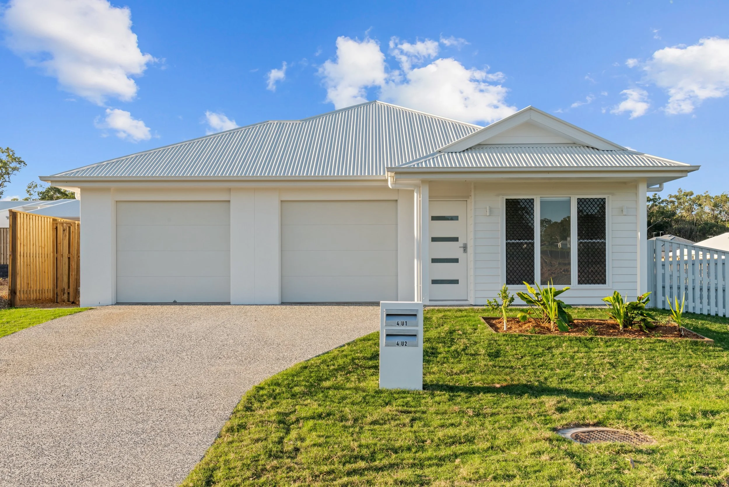 Another dual key home handed over by the Bluewolf team. 🏠 

Built to maximise space, flexibility and long-term value, this one combines practical design with a light coastal feel that suits the Australian lifestyle perfectly.

Proud of the quality o