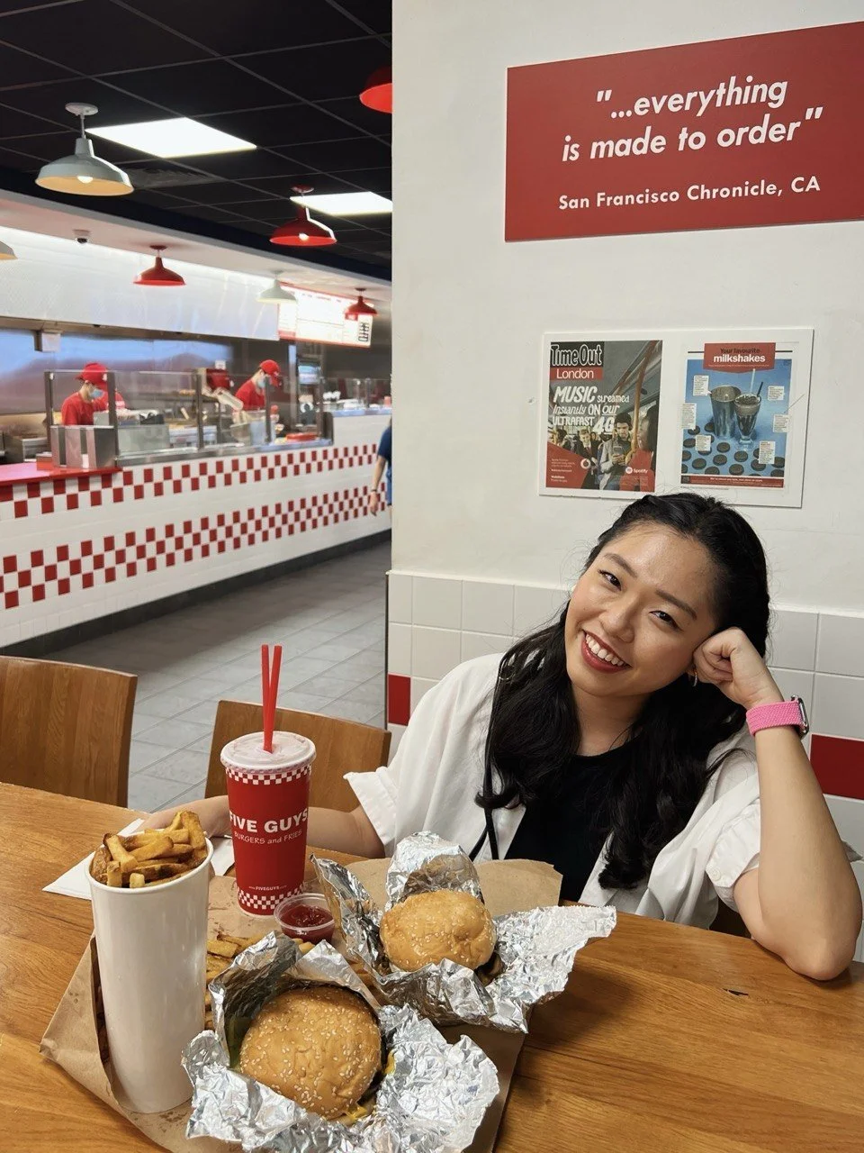 One of the many photos Cynthia’s friends lovingly captured for her profile.
Location: Five Guys.
Mission: Meet Five Guys.
Little did she know, she was about to swipe past the fries and find her main. 🍔