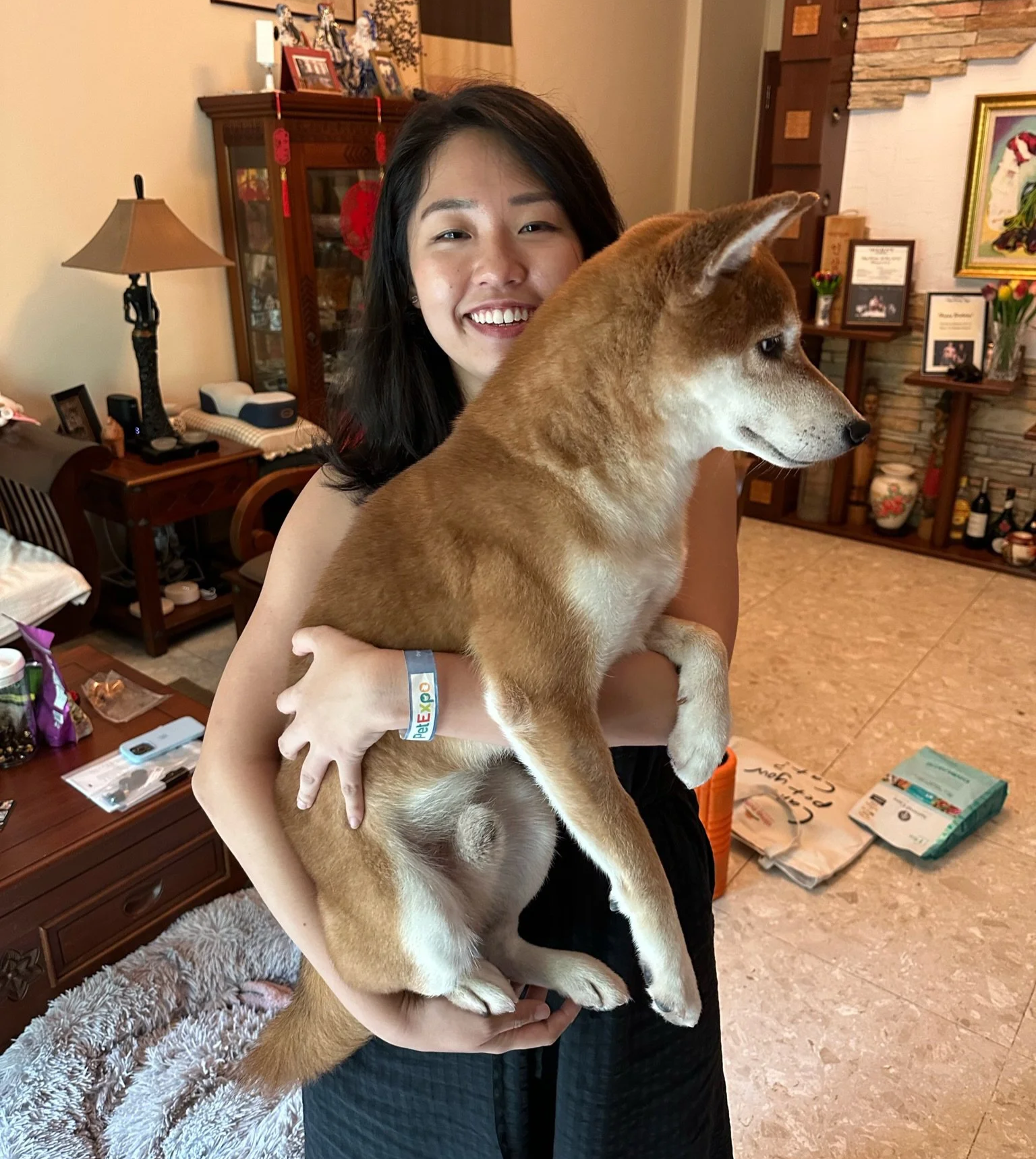 Teddy took to Cynthia fairly quickly as well. A nervous boy by nature, he didn't take long to warm up to her endless pets, cuddles & affection. 🐕