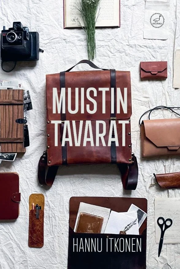 Hannu Itkosen Muistin tavarat -kirjan kansikuva