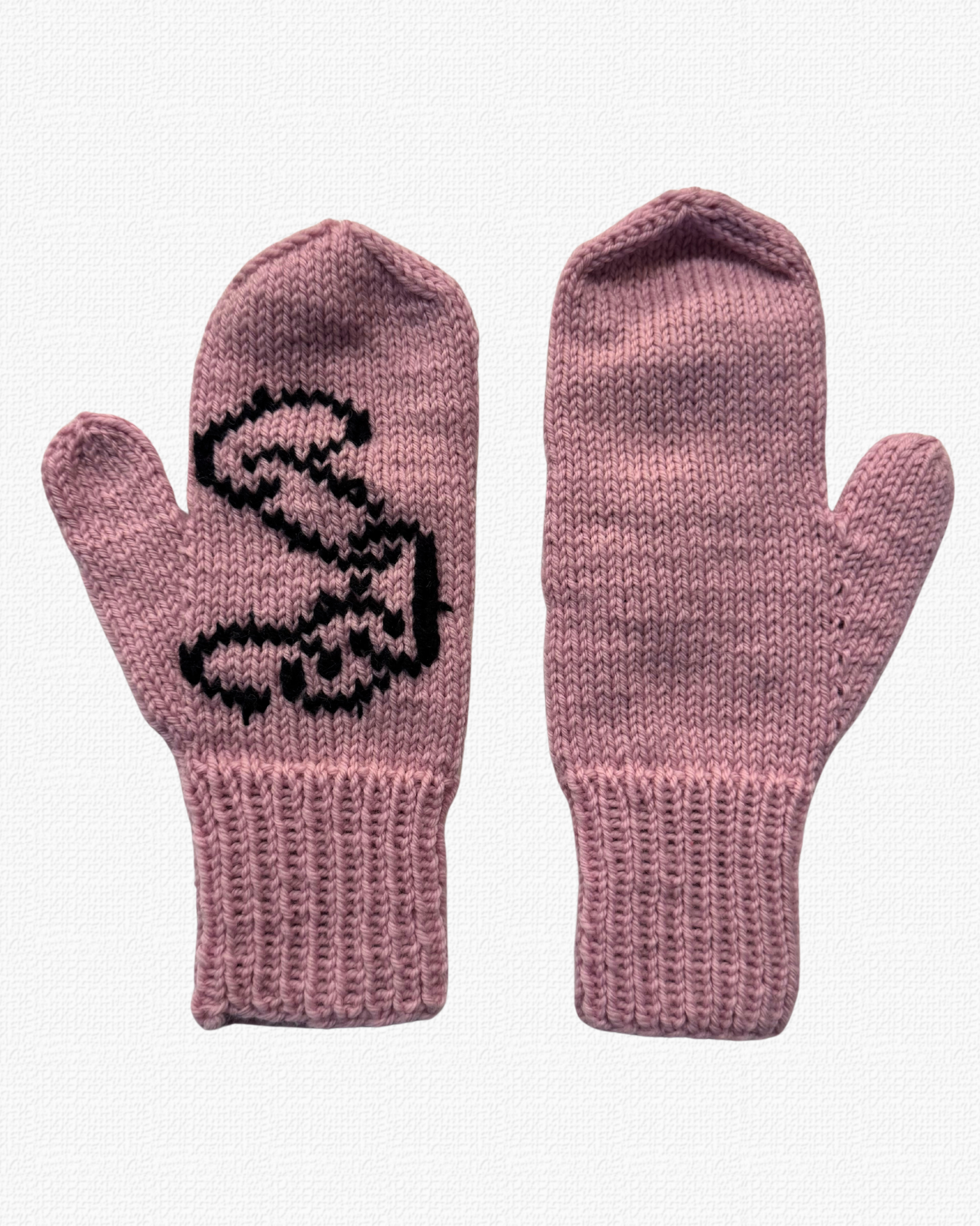 Mittens 2.png