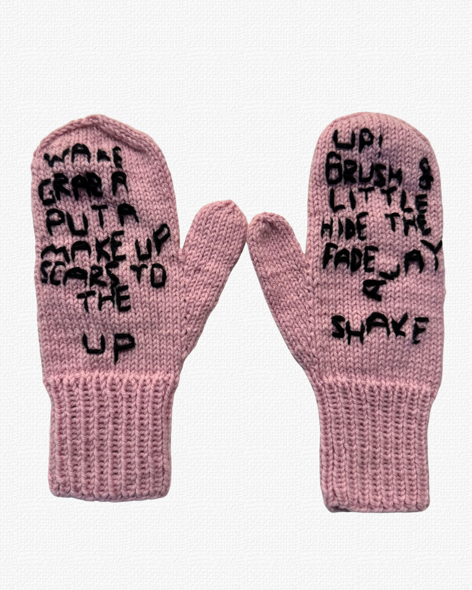 Mittens 1.png