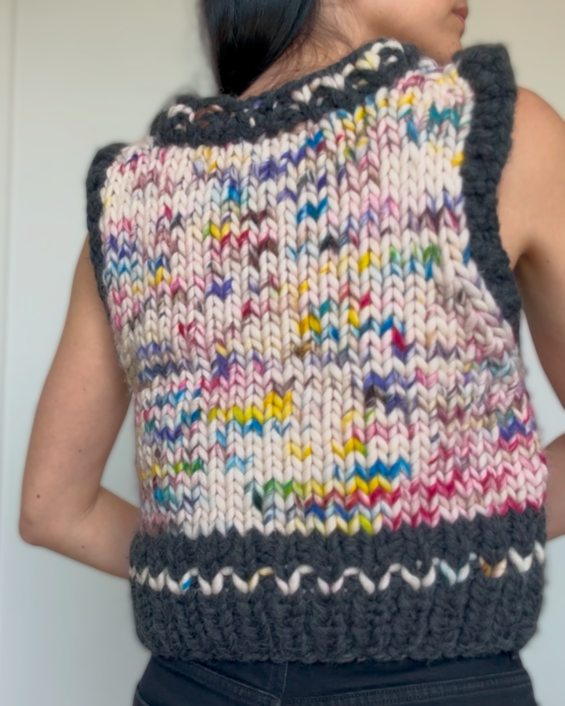 V Vest 3.png