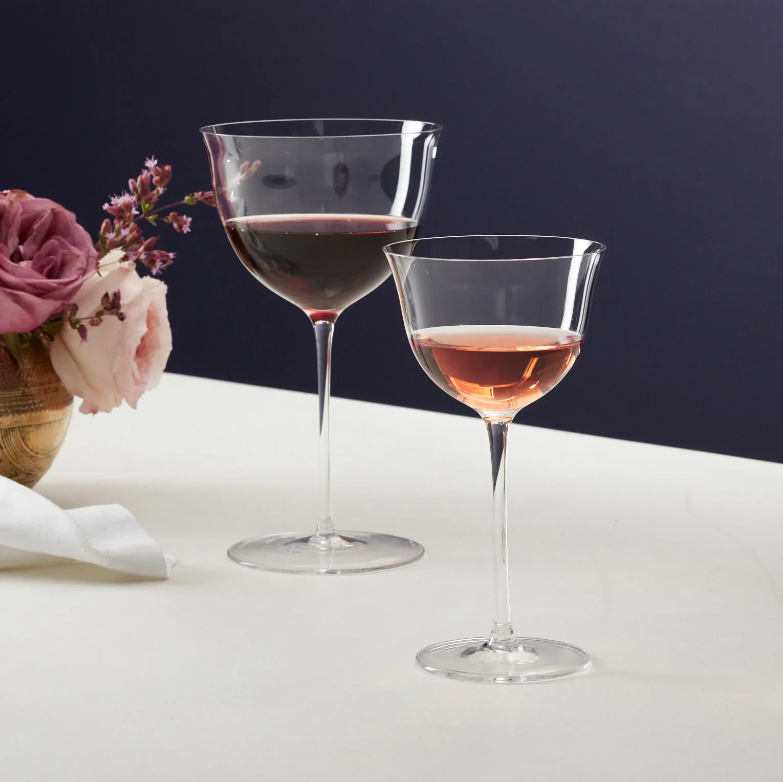 RedNWhiteWineGroupFHF18_SQ.jpg.webp