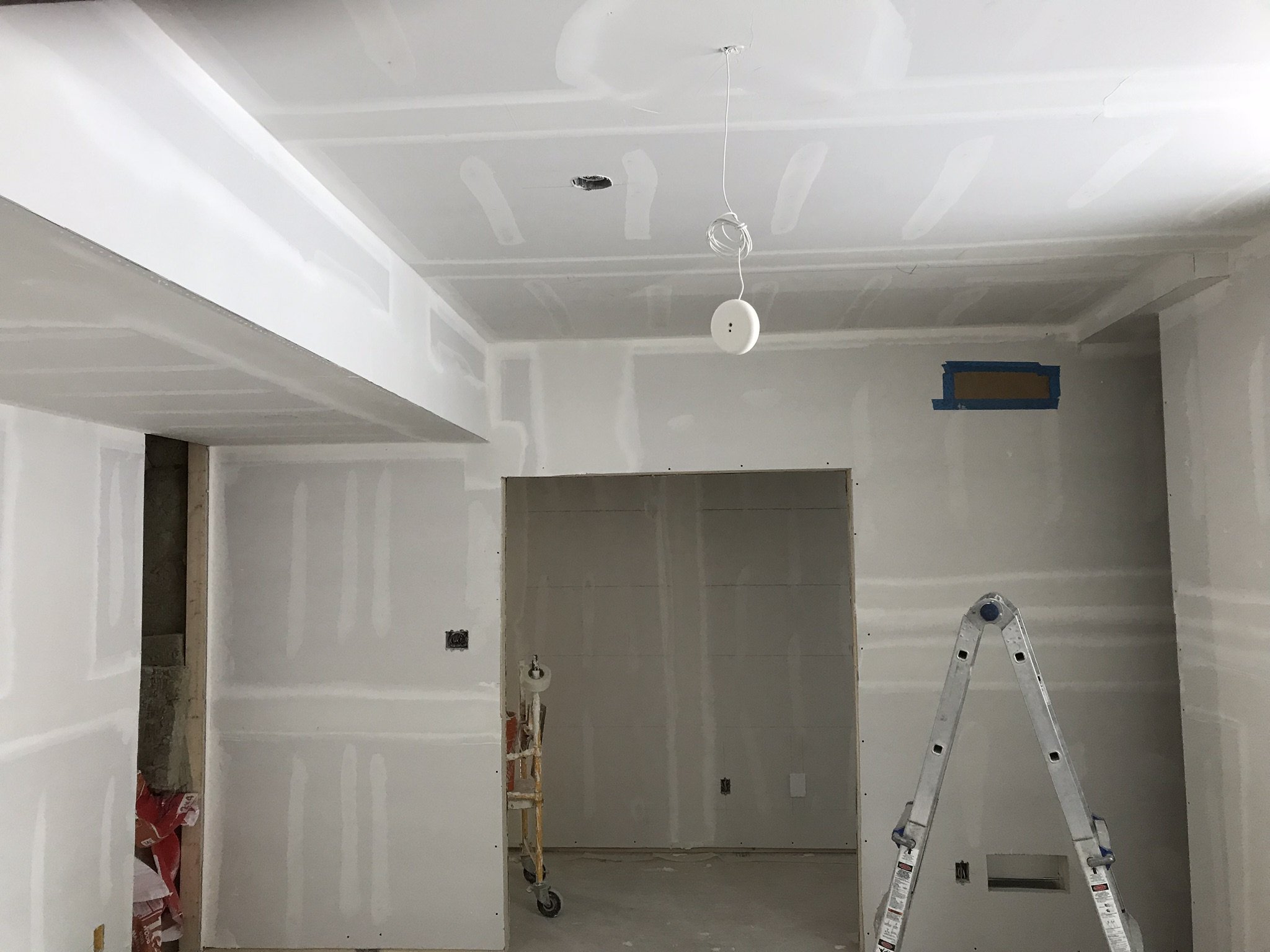 Residential wall repair and drywall finishing service in Etobicoke.