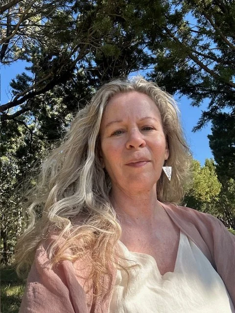 Meet Donna O’Pringle Nash, an empathic intuitive and Wildforge artist whose work is rooted in nature, spiritual wisdom and connection with Mother Earth.
