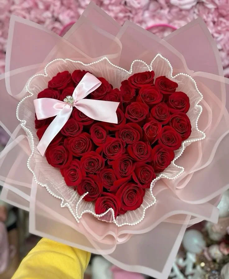 25 Red Roses - Heart Shape Bouquet