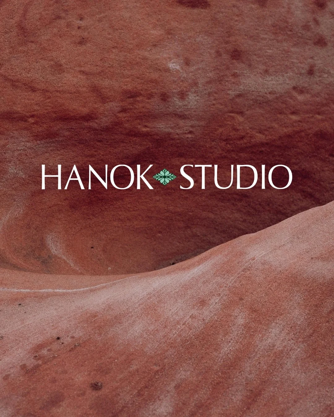 Hanok Studio brand title card, by Sunnii Studios.