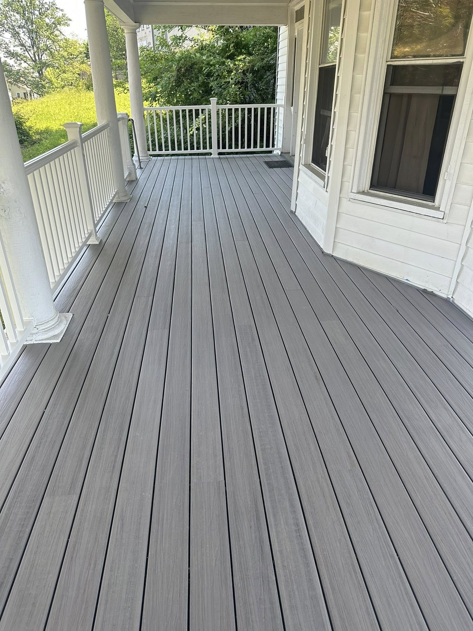 deck1.jpg