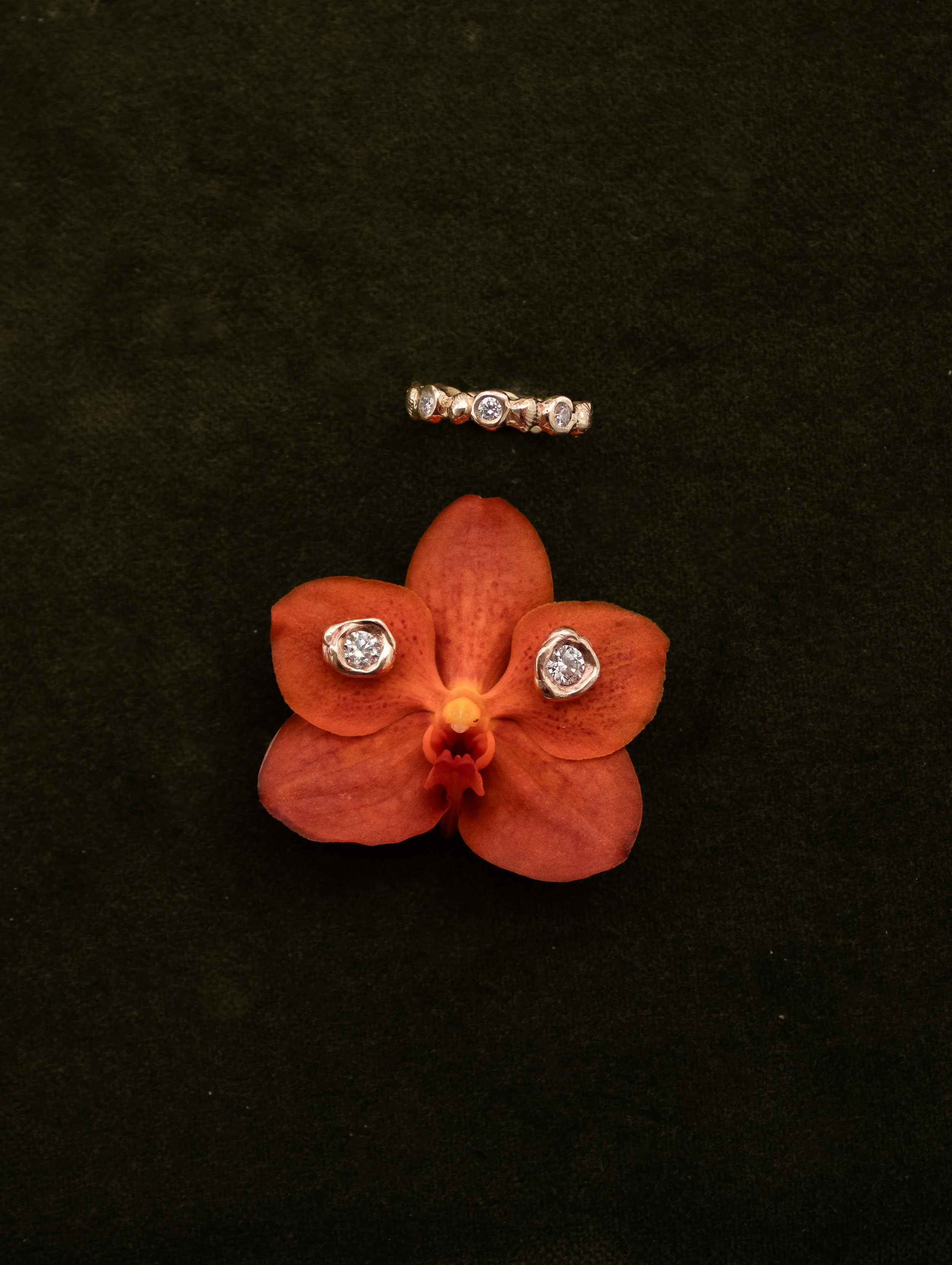 Scallop Seashell Eternity Band