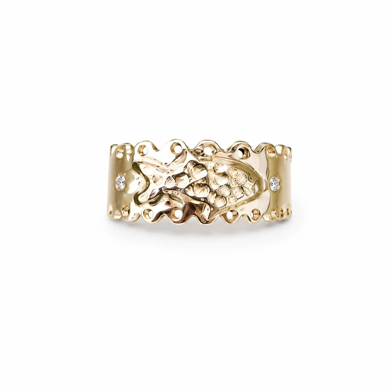 Eyelet Fish Diamond Ring