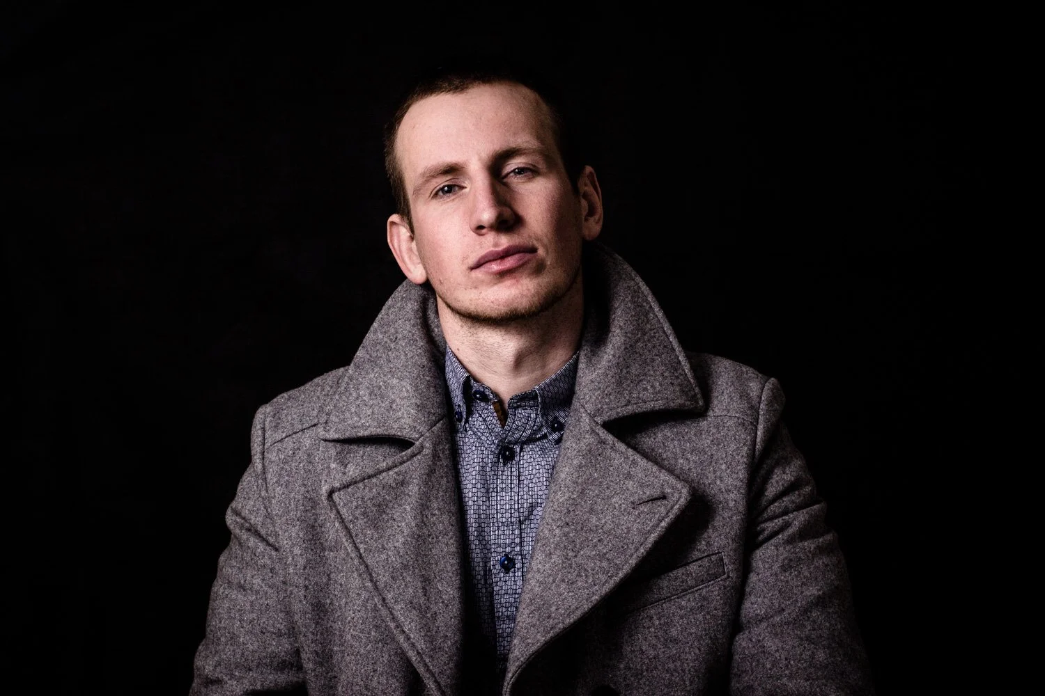 Georg: Portrait Session with Dark Background