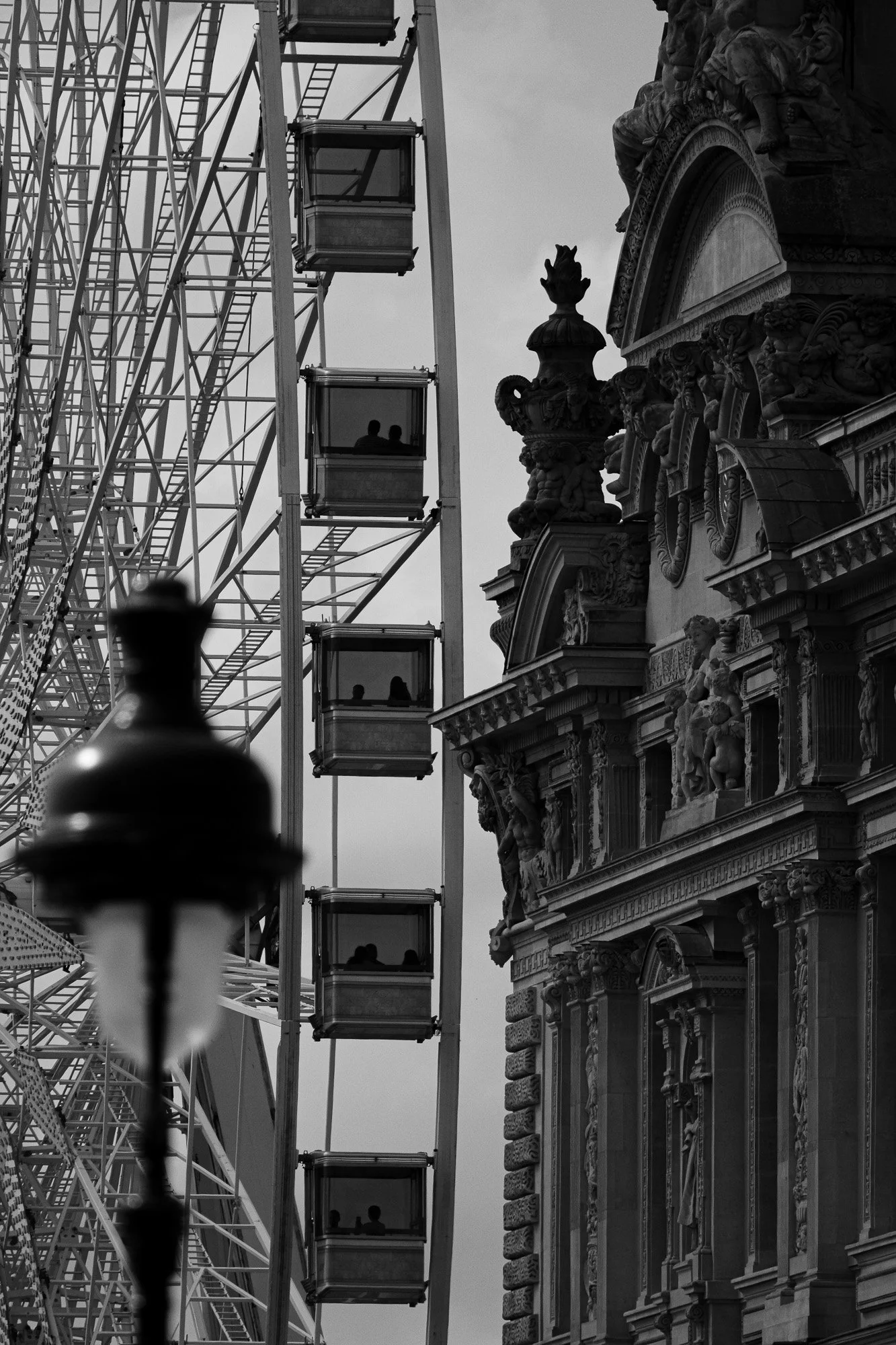 Carrosse — Paris, 2025 — Photographie urbaine Dibsquare