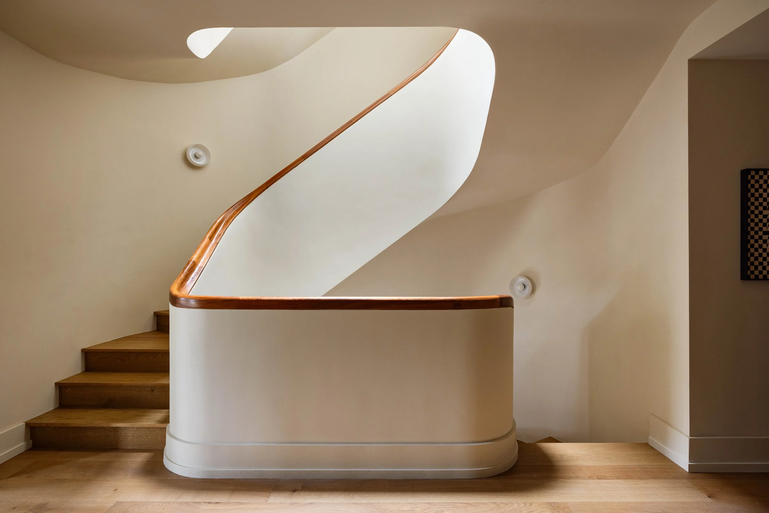 487HENRYST_696.jpg