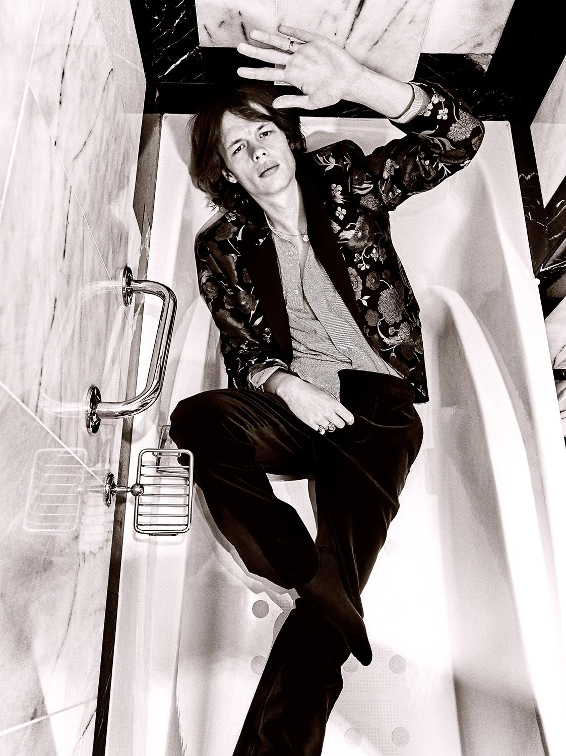 D_025086 Lay.jpg
