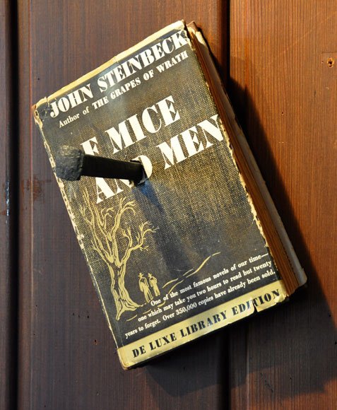 Of-Mice-and-Men.jpg