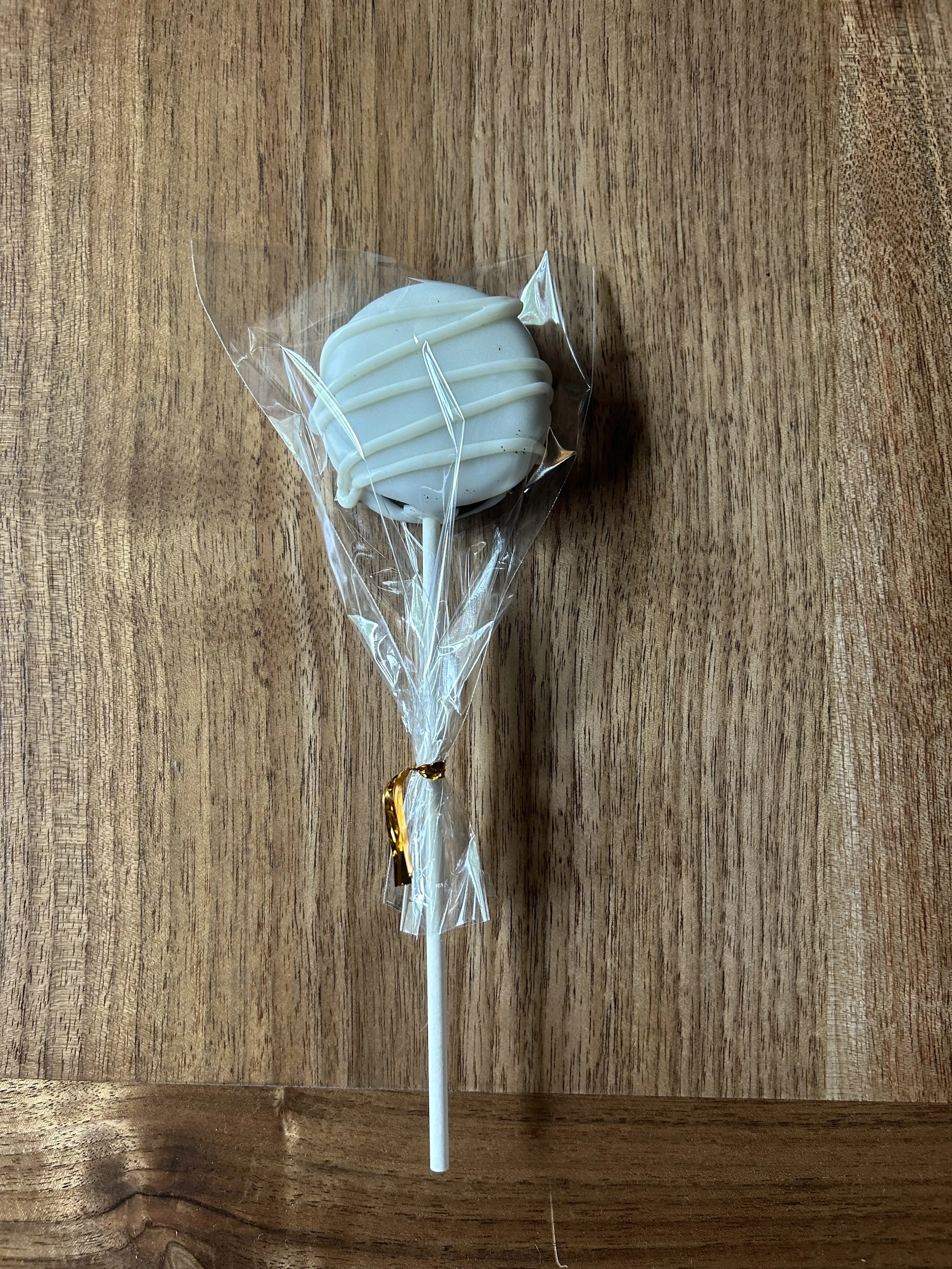 Vanilla Cake Pops
