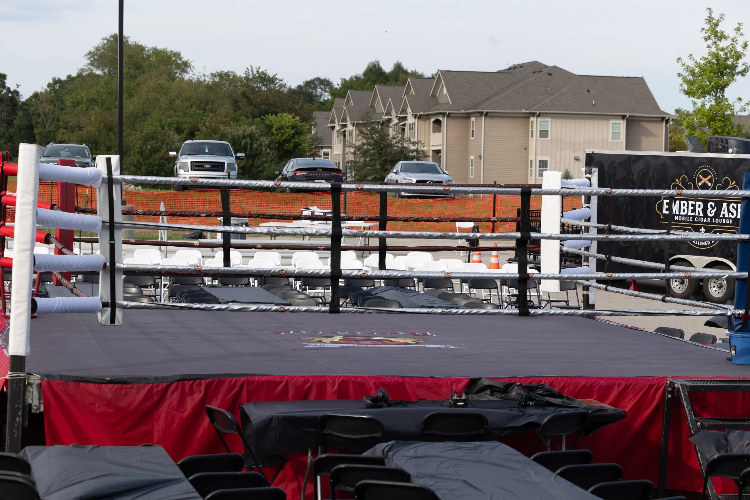 BarQue and Boxing-67.jpg