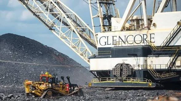 RDC : L’État frappe fort contre le « pillage » fiscal de Glencore