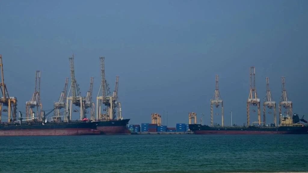 Le pétrole bondit sur fond d'escalade des tensions au Moyen-Orient