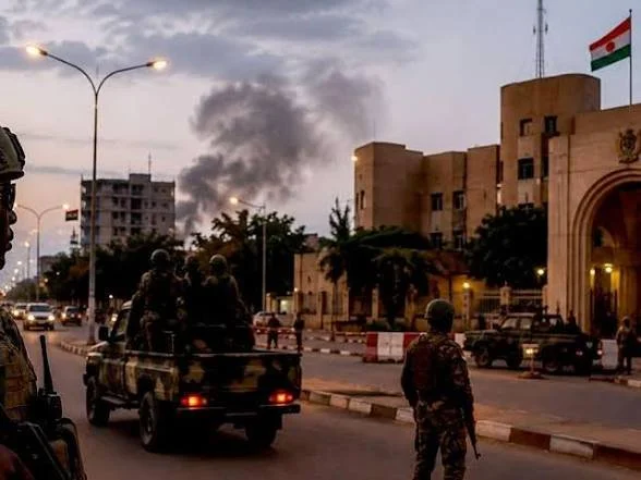 Niger : Une mutinerie des forces spéciales étouffée avec l’appui de la Russie