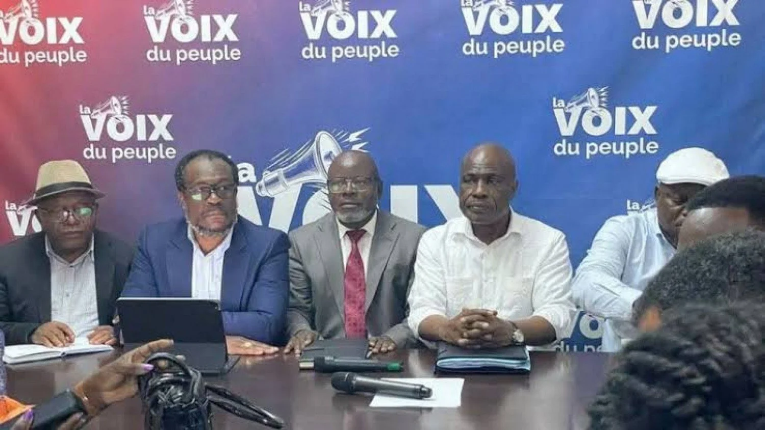 Dialogue national : Tshisekedi choisit la cohésion nationale, la C64 défend un autre agenda