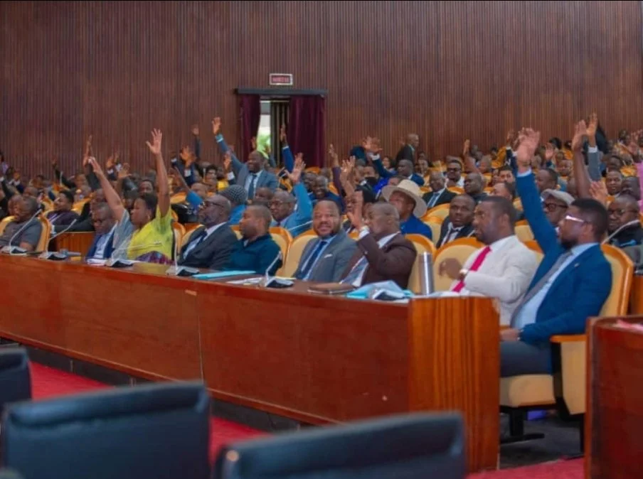 RDC : l’état de siège reconduit, Kinshasa ne desserre pas l’étau dans l’Est