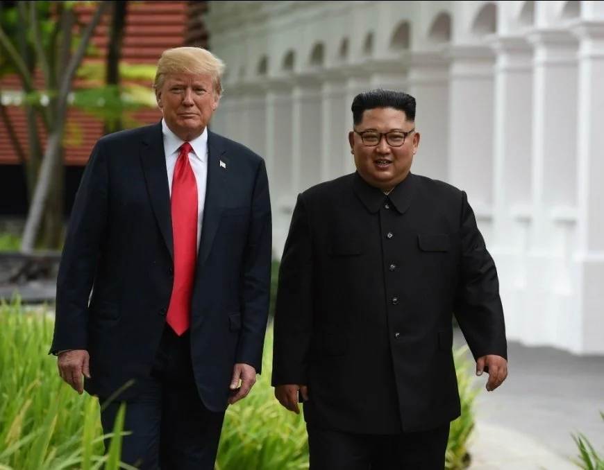 Trump ménage Kim Jong-un et relativise le nucléaire nord-coréen : Washington change de ton