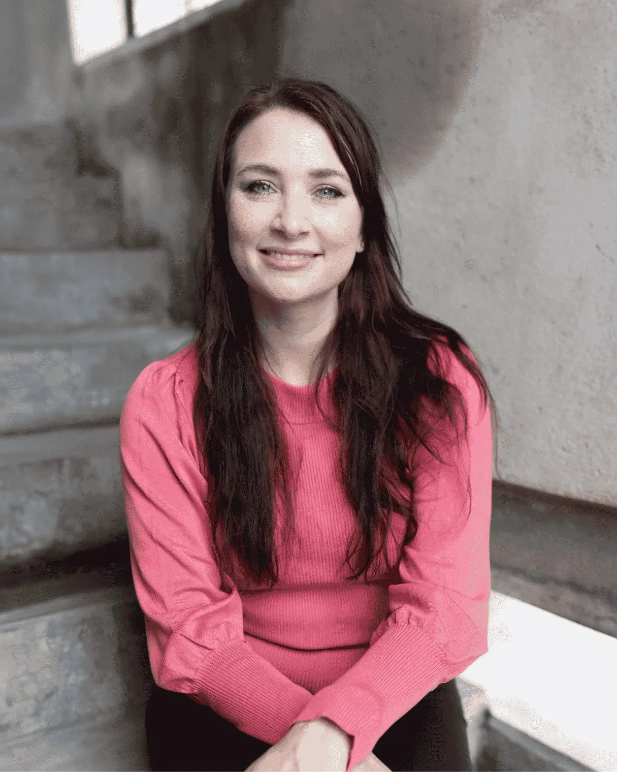 Lindsay Round, BACP registered therapist in Leeds, offering one-to-one therapy for stress, anxiety and overwhelm.